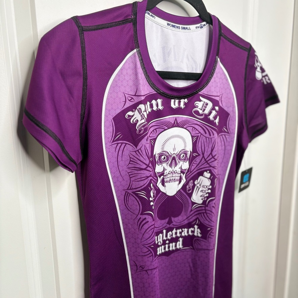 INKnBURN Run or Die Singletrack Mind Purple Tech Running Shirt Womens Small NEW - Picture 2 of 9